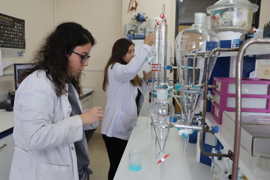 Top 10 Research Competitions for High School Students